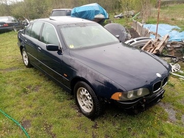 Bmw e39  2003 r drzwi prawy przód Lift Dunkelblau