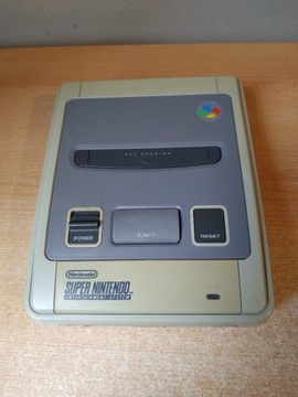 Konsola Nintendo  SNES