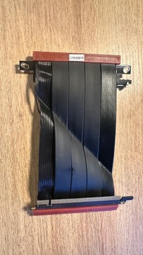 PCIe 4.0 Riser - pochodzi z Ssupd Meshlicious