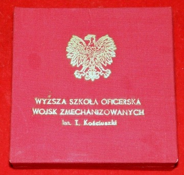 Medal Wyższa Szkoła Oficerska  Wojsk Zmechanizowanych