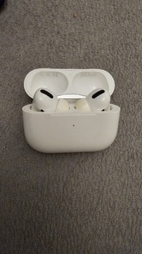 AIRPODS PRO 1 GEN