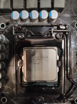 Intel Core i5 2500k 4x 3,3 GHz max 3,7 GHz, 6MB 