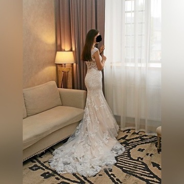 Piękna suknia ślubna z salonu NAJNA