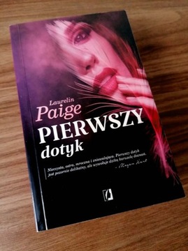 Pierwszy dotyk Laurelin Paige