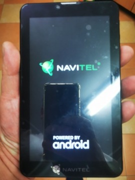 Tablet NAVITEL T700