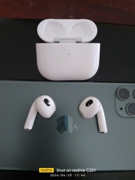 Słuchawki AirPods (3. generacji) do Apple Iphone