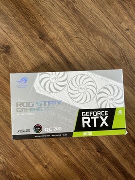 ROG STRIX GEFORCE RTX 3090 biała edycja