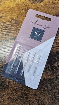 IQ Nails - Pakiet, zestaw oliwka czerwona. Frezy do skórek