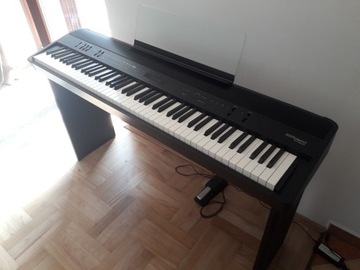 Pianino Roland FP-90X