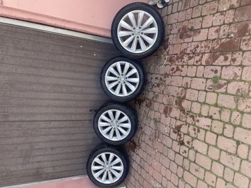 Alufelgi 235/45/17 Volkswagen z oponami Pire 5x112