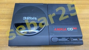 Amiga CD-32 zasilacz, pad i gra Oscar/Diggers