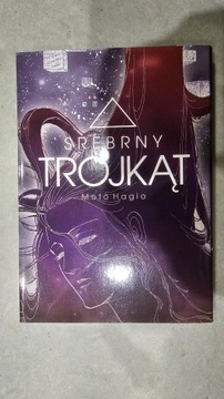 Srebrny trójkąt - Moto Hagio