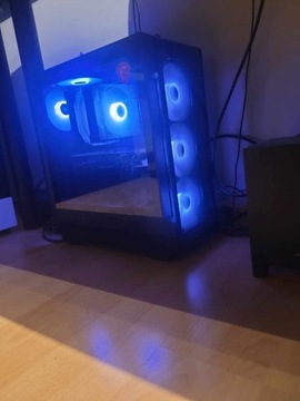 Obudowa Corsair iCUE 220T RGB Midi Tower