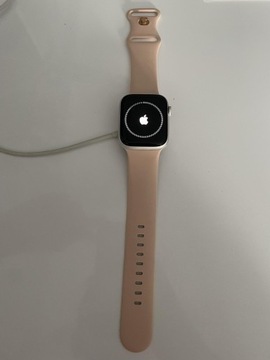 Apple Watch 4 Silver