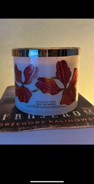 Bath & body works sweet red mango