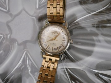 Kolekcjonerski zegarek Enicar Ultrasonic Seapearl