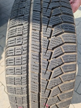 Hankook Winter I*Cept Evo2 Suv 215/65/R17 - 2 szt.