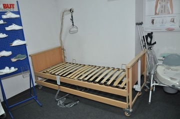 Łóżko rehabilitacyjne DALI,  na pilota, używane