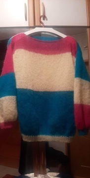 Kolorowy sweter z welny merino