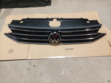 VW PASSAT B8 antrapa grill znaczek Lift 