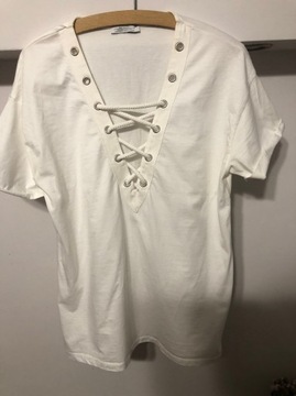 Zara , biała bluzka ze sznurowaniem z przodu M