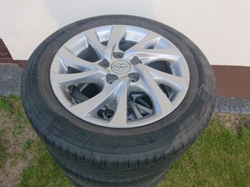 Koła Toyota Auris HSD 16" 5x114 2015-18 org. +TMPS