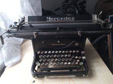 Maszyna do pisania Mercedesa