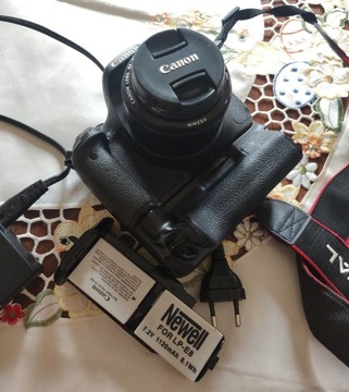 Canon 600d GRIP 2xAKU adapter M42 obiektyw EF 50mm