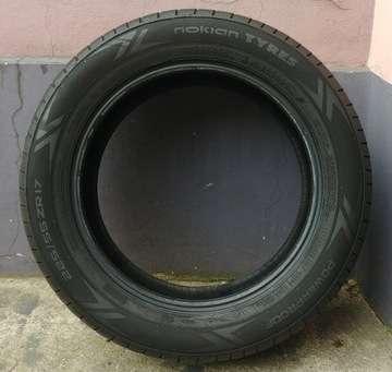 Opony Nokian Powerproof 225/55 R17