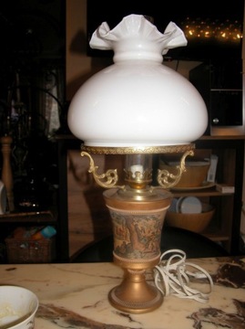 lampa-lampka jak naftowa ze scenką 