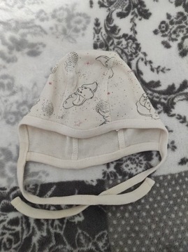 Disney baby czapeczka wiązana r. 62 cm 