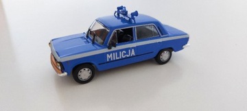 FSO Fiat 125p Daffi PRL Milicja