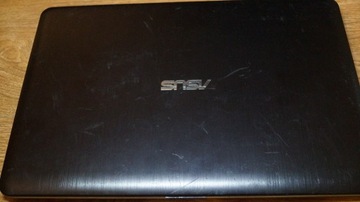 Laptop Asus R540L