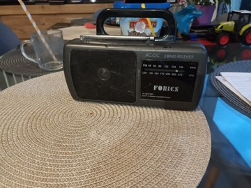 Radio fonics 2 band receiver 