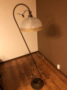 Lampa stojąca pokojowa