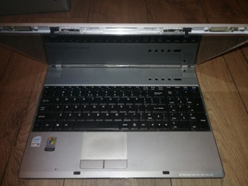 Laptop LG F1 Intel T5600 uszkodzony na części