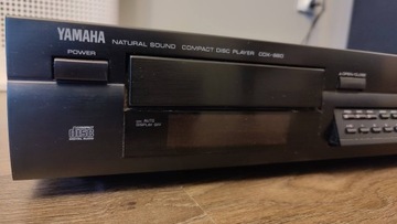 odtwarzacz Yamaha CDX-880