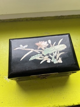 kasetka szkatułka na biżuterię