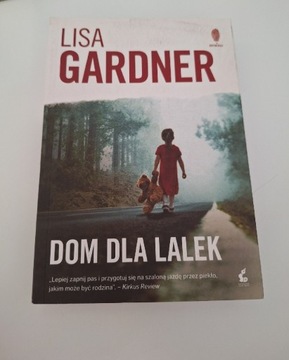 Dom dla lalek / LISA Gardener