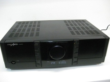 Amplituner GRUNDIG - FineArts R1.