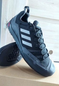 Adidas czarne męskie buty trekkingowe Swift Solo 2