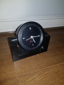 Zegar stojący czarny