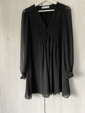 Czarna szyfonowa sukienka w groszki Zara M