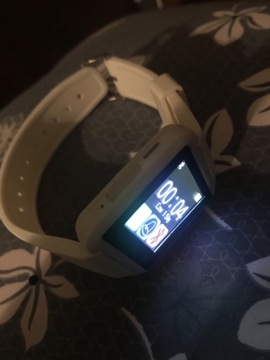 Smartwatch biały 