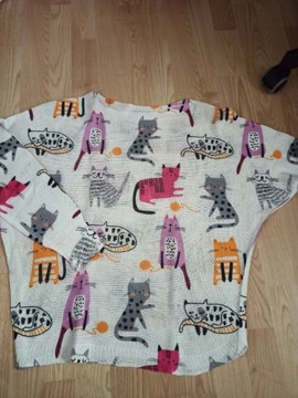 Sweterek w koty bluzka M