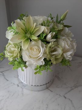 Flower box  XXL białe róże srebrny box glamour