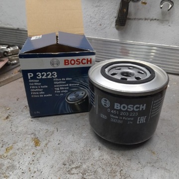 Filtr oleju Bosch 0 451 203 223 VW Transporter T4