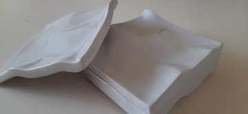 Taca pogięta 10 cm talerzyk porcelana Ćmielów design studio