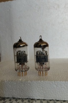 Lampy elektronowe E88CC TESLA (2 sztuki)