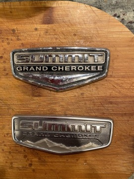 Jeep Grand Cherokee WK2 emblematy SUMMIT oryginal